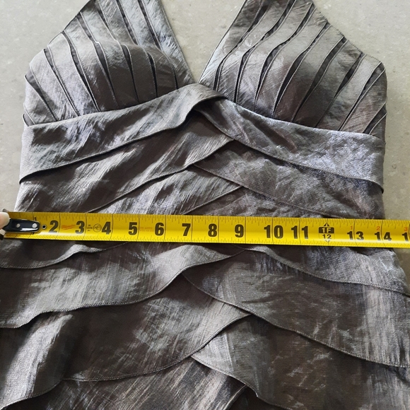 Vintage Cache Cocktail Dress Sz 6 Bronze Brown V Neck Halter Mermaid Tier Fairy - Picture 9 of 16